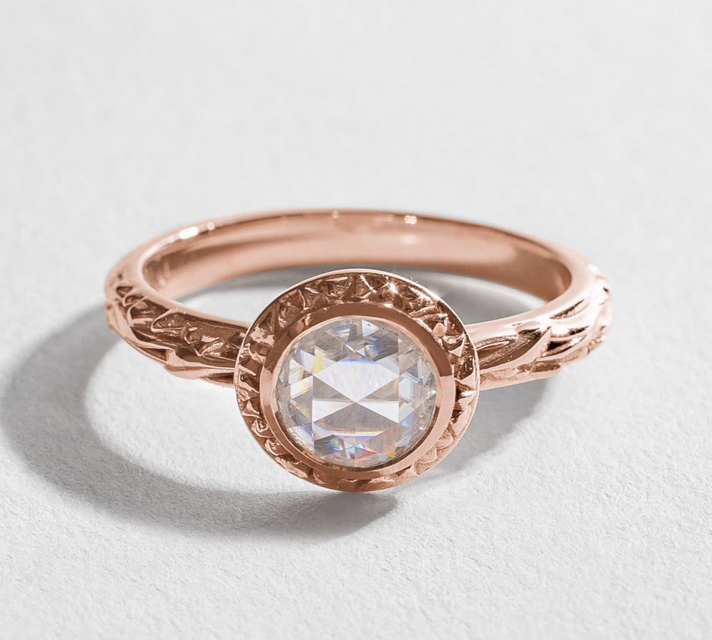 MATRIX HALO BEZEL ENGAGEMENT RING | 14K GOLD & MOISSANITE