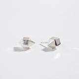 DOUBLE TERMINATED NUGGET STUDS