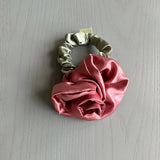 ROSETTE SCRUNCHIE | ROOM SHOP