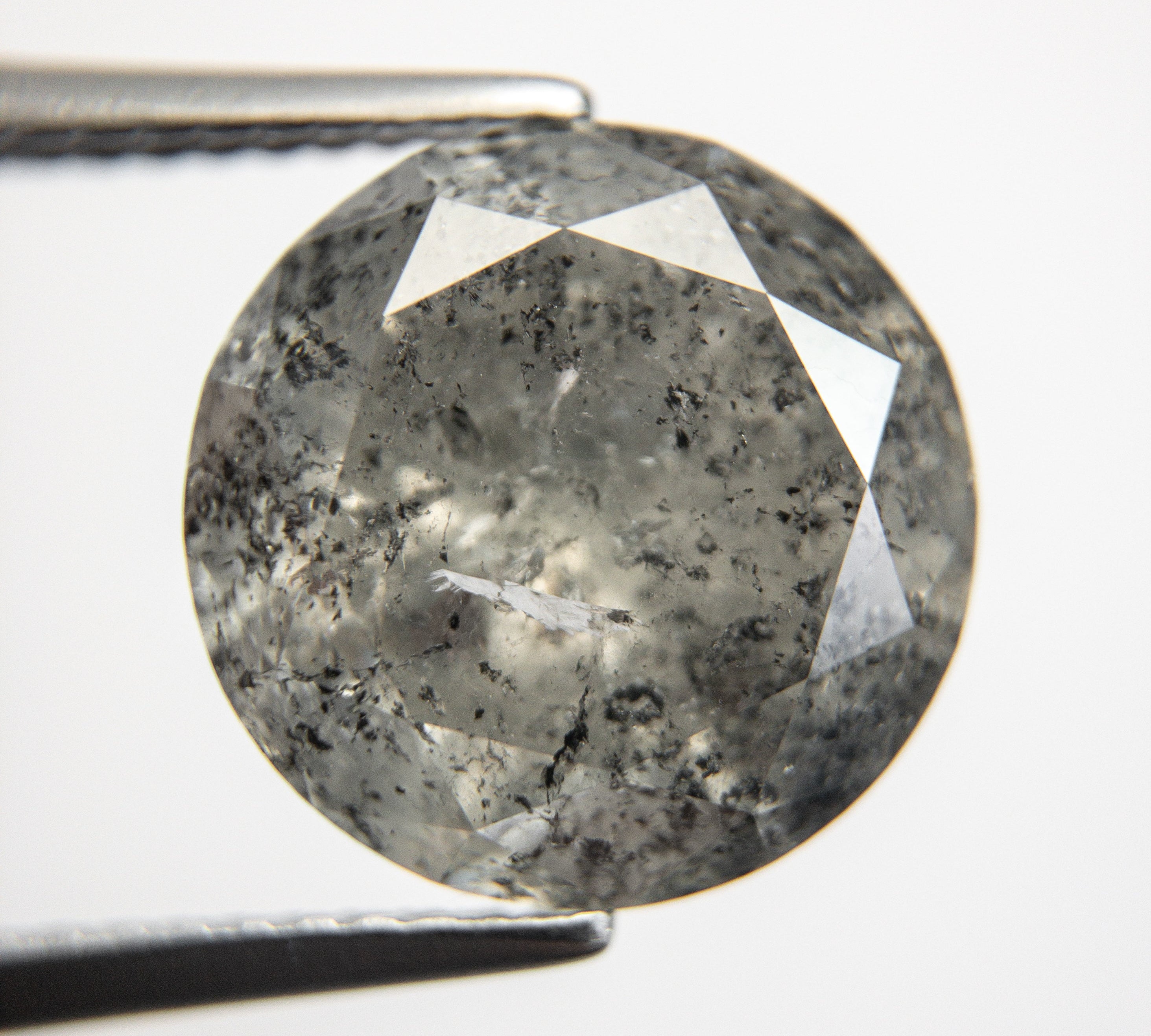 5.59ct 11.43x11.50x6.62mm Round Brilliant 18494-06 - Misfit Diamonds