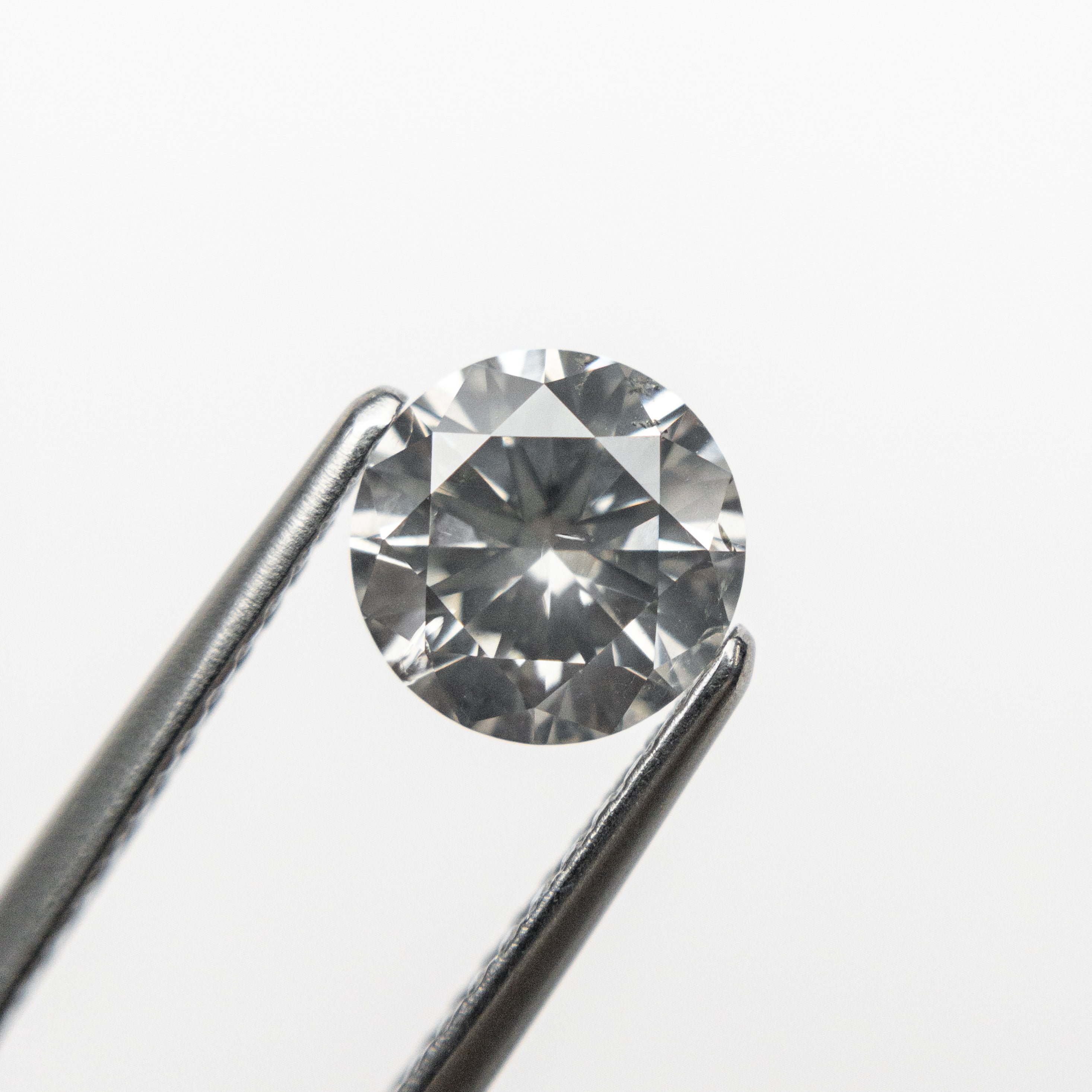 1.01ct 6.45x6.43x3.85mm Fancy Grey Round Brilliant 18989-01 - Misfit Diamonds