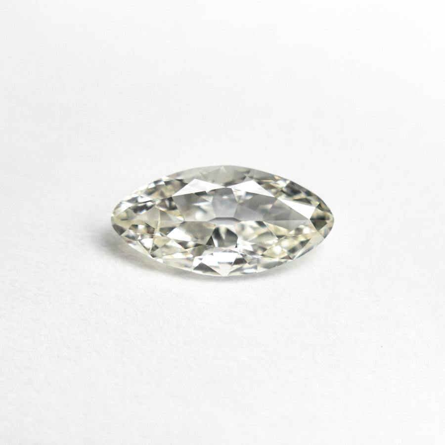 0.69ct 9.30x4.61x2.11mm Modern Antique Moval Brilliant 19585-04