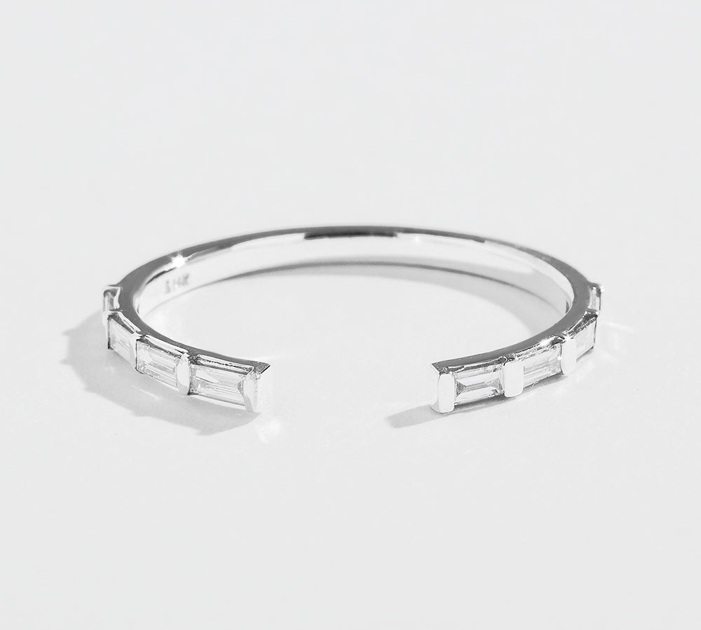 RIVER PASSAGE RING | 14K GOLD | SAPPHIRE