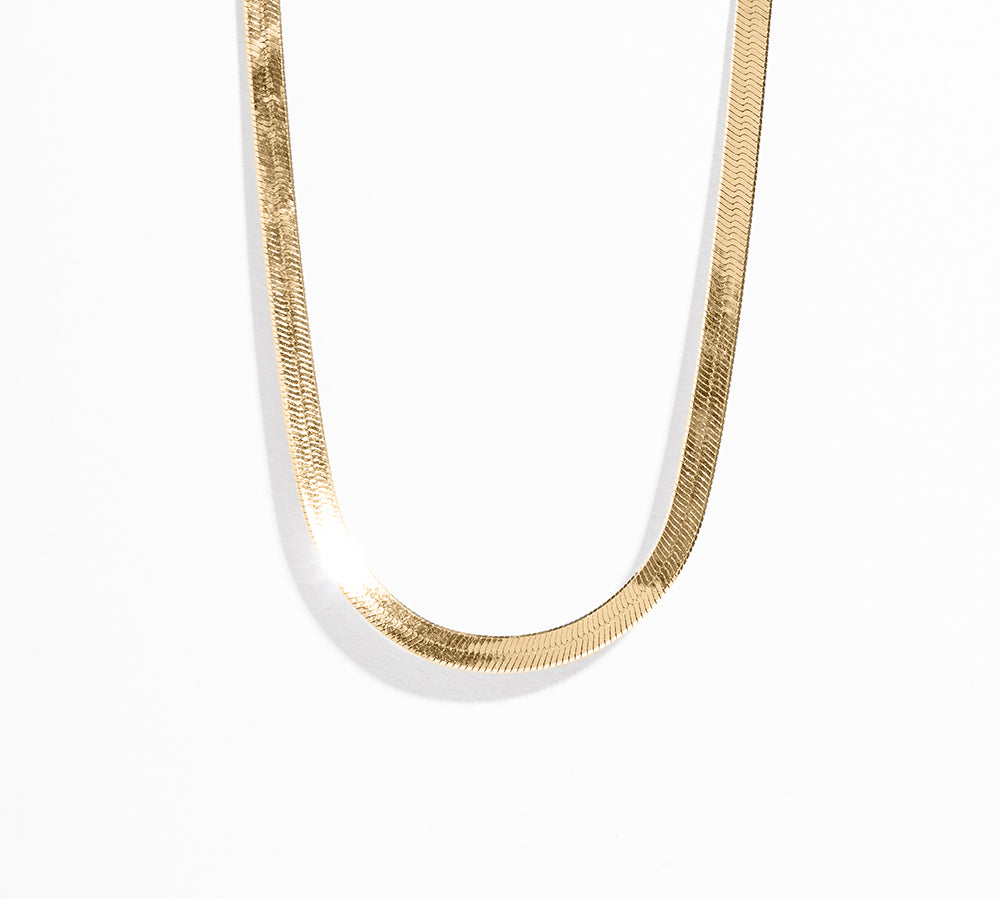 THIN FLEXIBLE HERRINGBONE CHAIN 14K GOLD