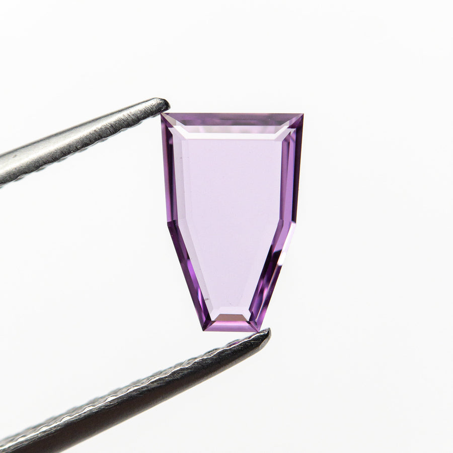 0.65ct 7.82x5.11x1.35mm Geometric Portrait Cut Sapphire 22408-01