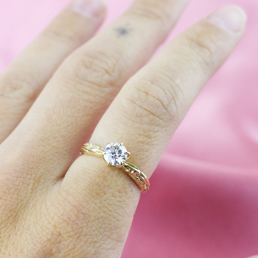 FACETED MATRIX SOLITAIRE RING | 14K YELLOW GOLD & LAB CREATED DIAMONDS