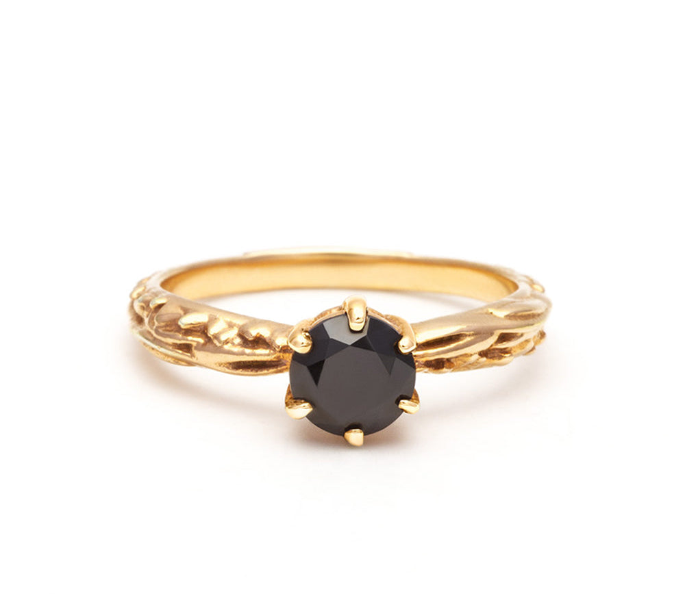 FACETED MATRIX SOLITAIRE ENGAGEMENT RING | 14K GOLD & BLACK DIAMOND