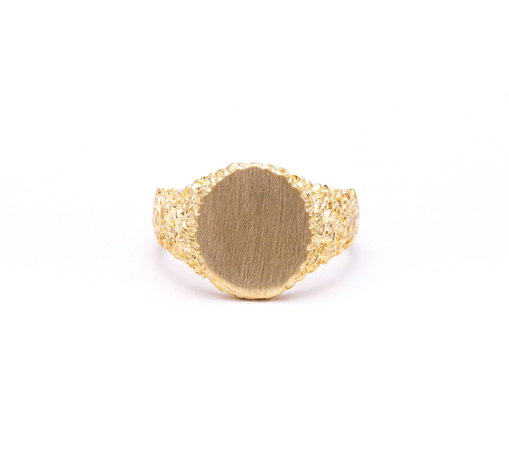 ROCKY SIGNET RING