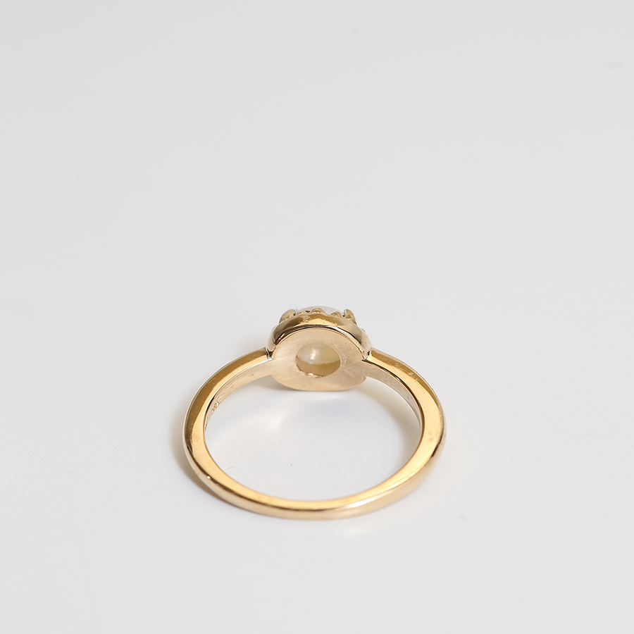 angela-monaco-jewelry-philadelphia-matrix-halo-ring-14k-yellow-gold-australian-opal