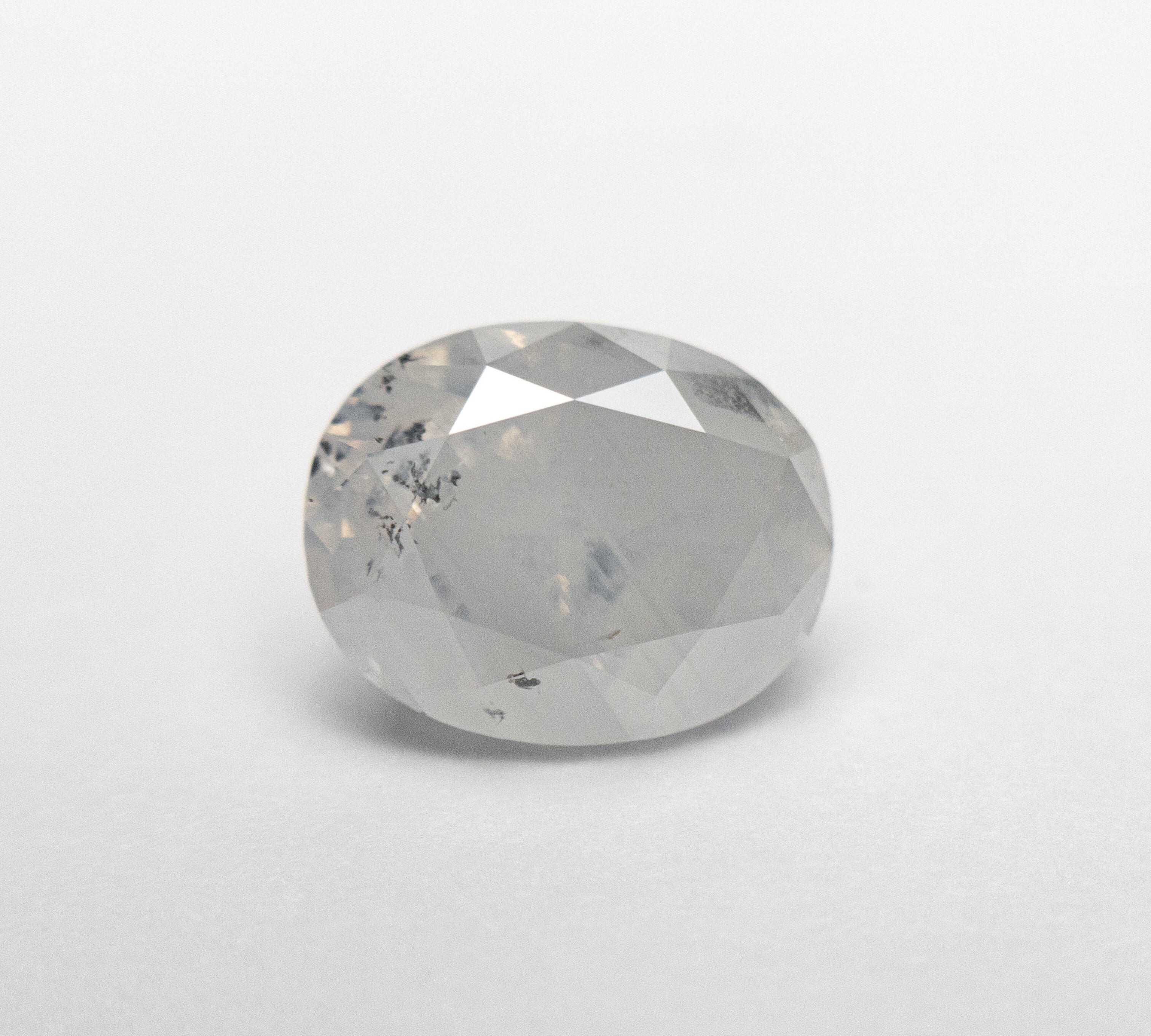 2.01ct 8.71x6.95x4.68mm Oval Brilliant 19237-01 - Misfit Diamonds