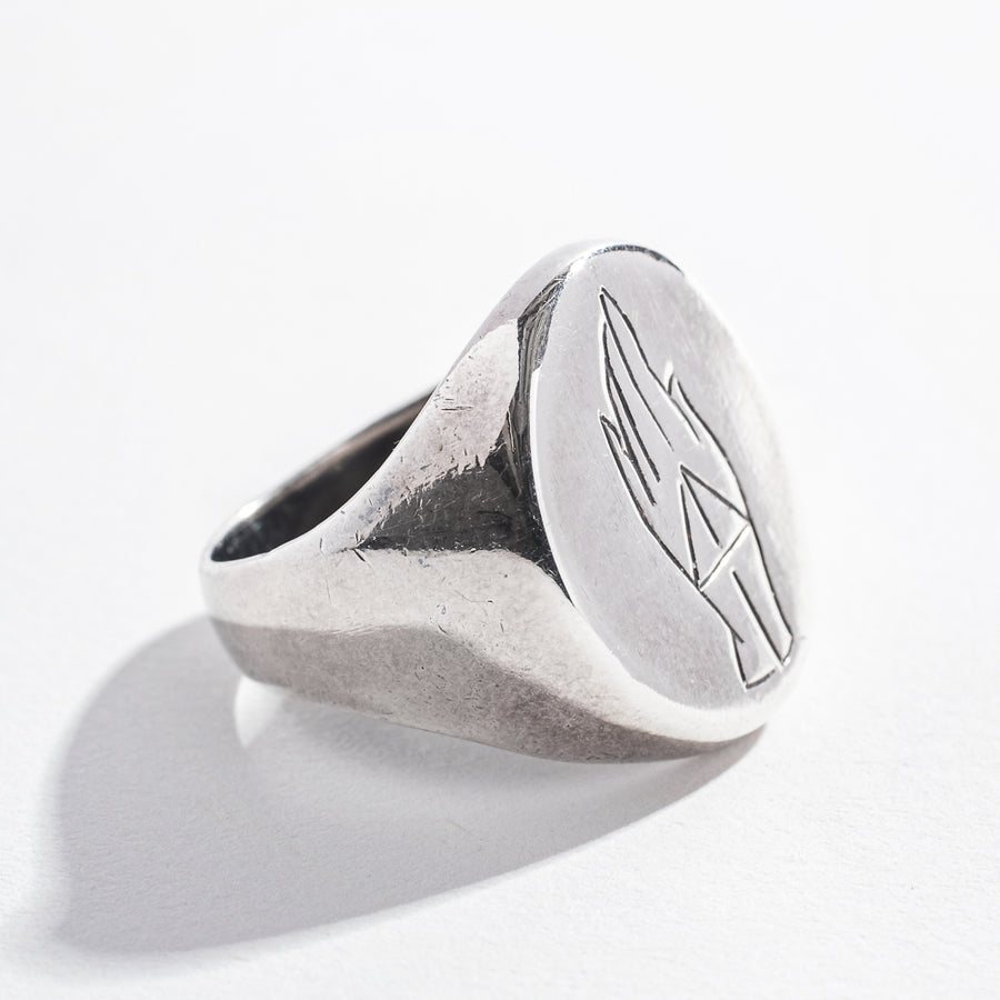 SALE | PROTECTION SIGNET RING | SIZE 7.5