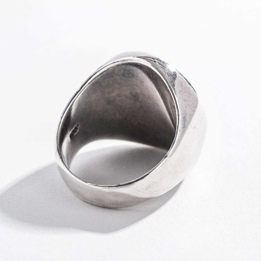 SALE | PROTECTION SIGNET RING | SIZE 7.5