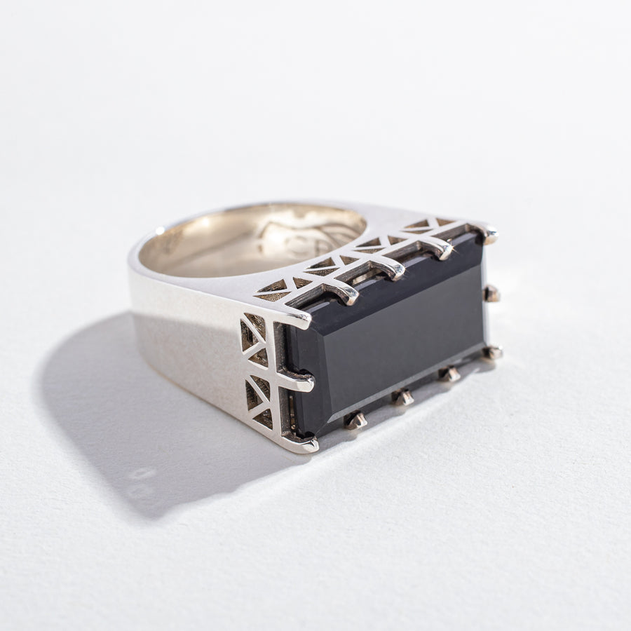 EAST WEST STATEMENT RING | SILVER & ONYX