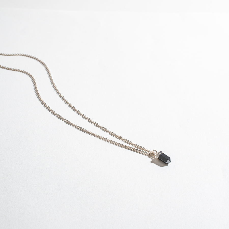 CRYSTAL POINT NECKLACE | SILVER & HEMATITE