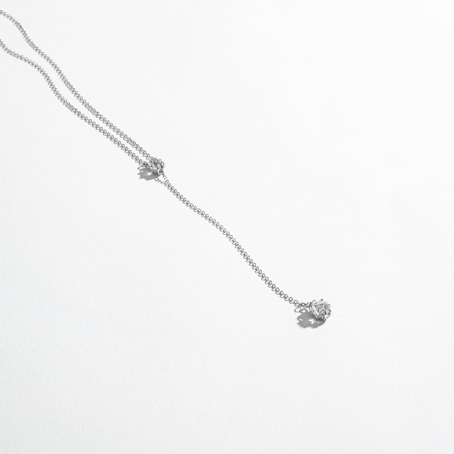 HERKIMER IN THE ROUGH LARIAT NECKLACE | SILVER