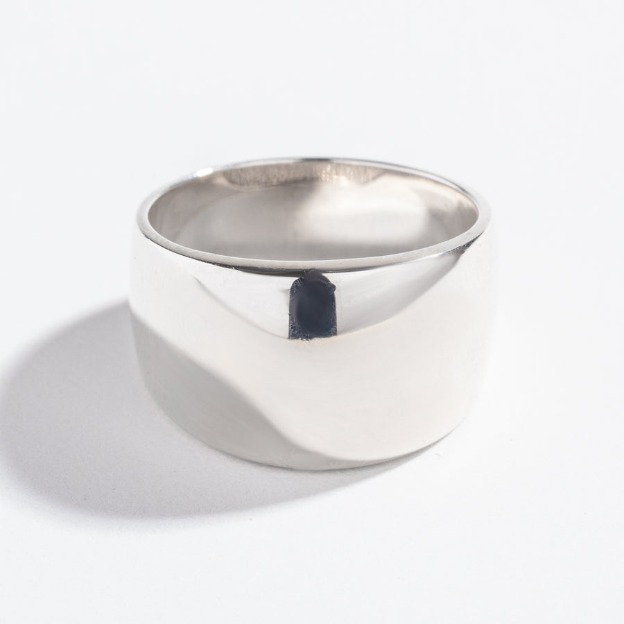 SIMPLE DOMED RING | SILVER