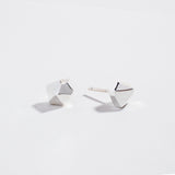CRYSTAL POINT NUGGET STUDS