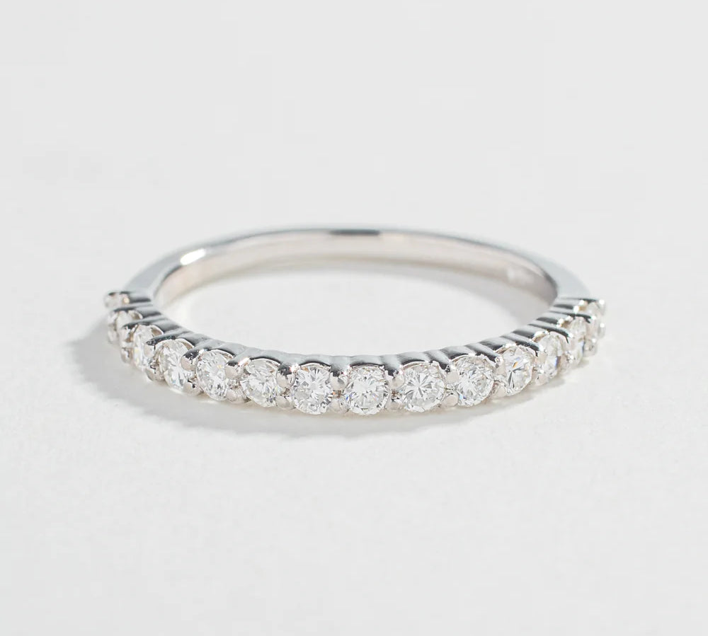 ANNIVERSARY BAND | 14K GOLD & DIAMONDS