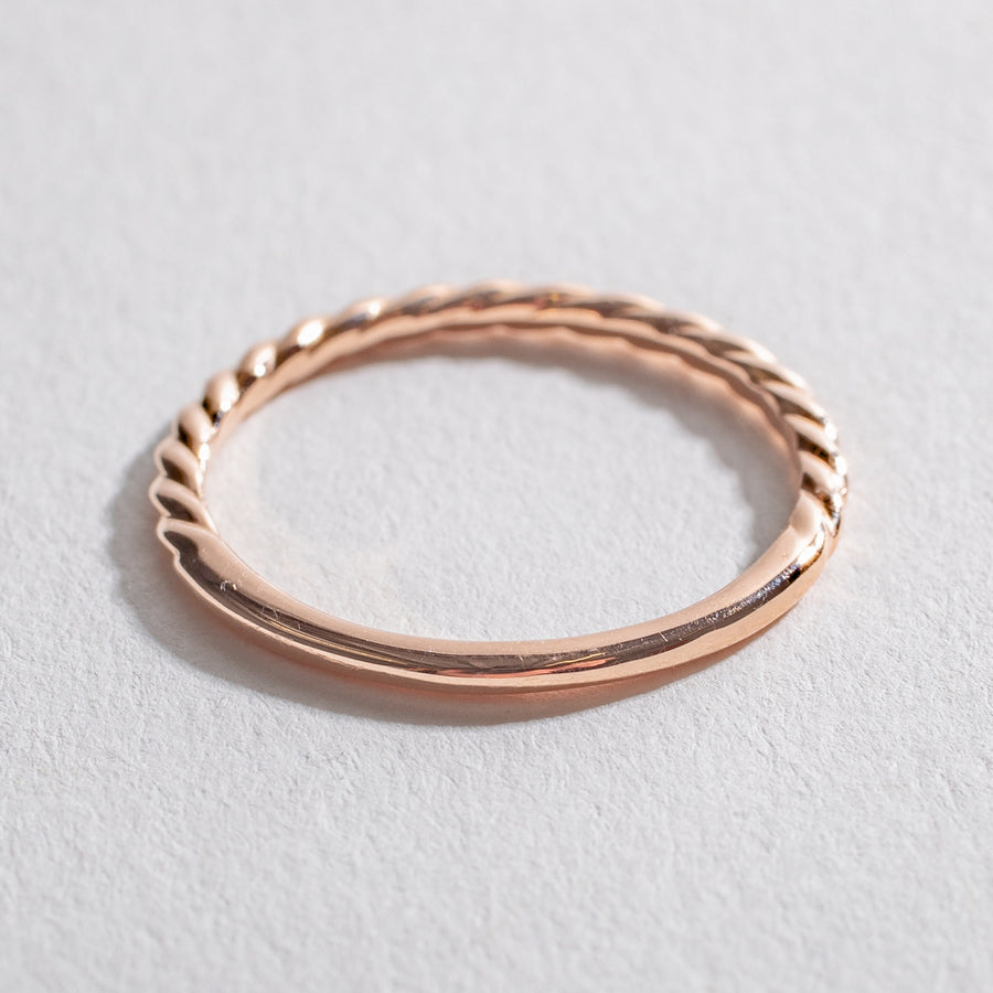 TWISTED ROPE BAND | 14K GOLD