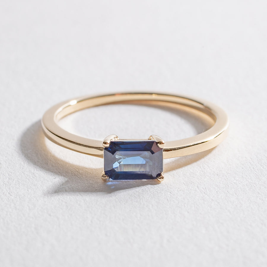 SOLITAIRE EAST WEST RING | 14K YELLOW GOLD & GENUINE SAPPHIRE