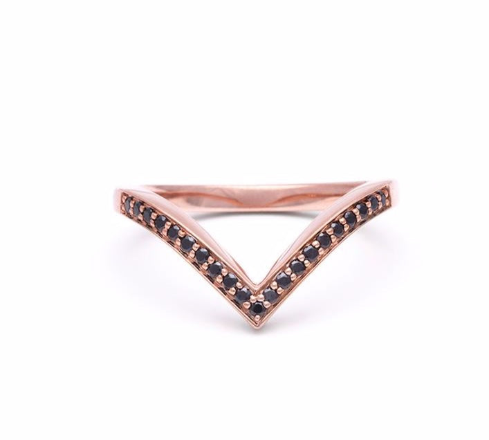 PAVÉ CHEVRON RING | ROSE GOLD & BLACK DIAMOND - AngelaMonacojewelry