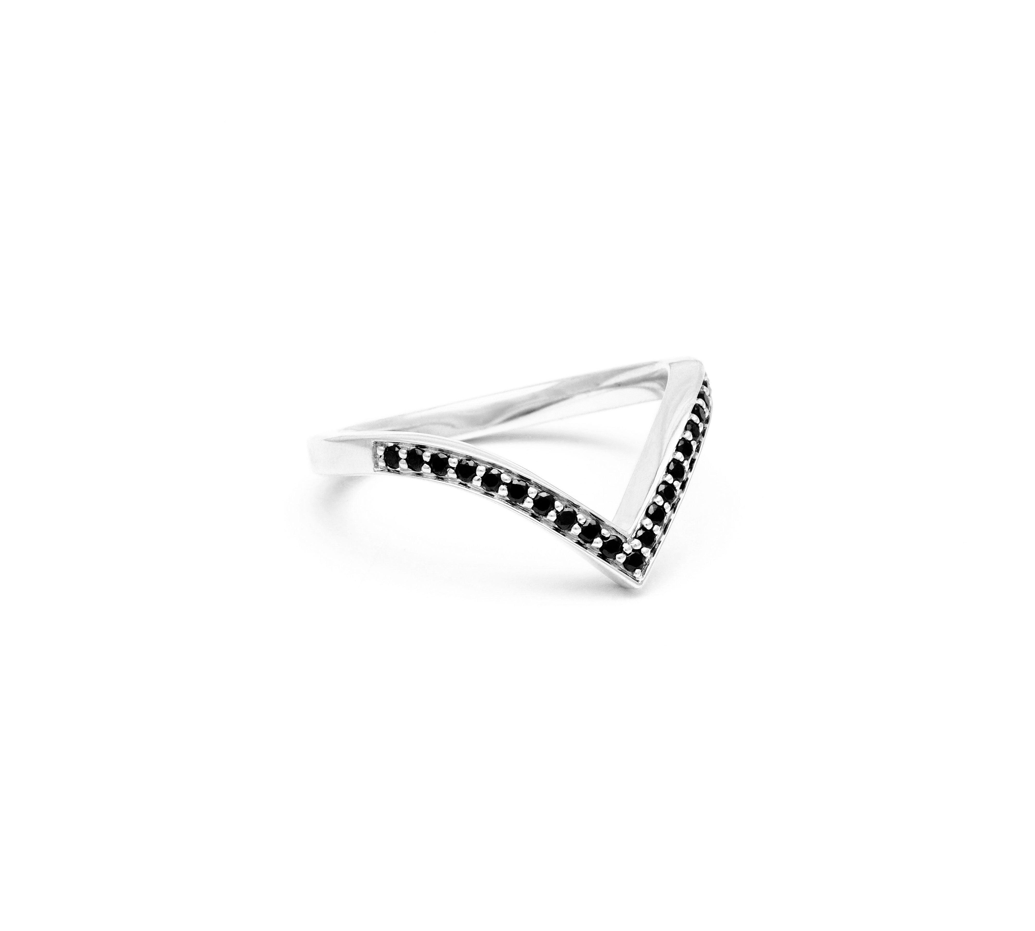 PAVÉ CHEVRON STACKING RINGS | WHITE GOLD & BLACK DIAMONDS - AngelaMonacojewelry