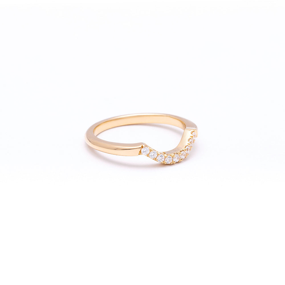 angela monaco jewelry philadelphia jeweler pave arc nine stone contour band 14K yellow gold diamond www.angelamoncaojewelry.com