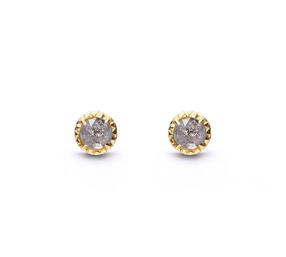 angela-monaco-jewelry-matrix-halo-studs-14k-yellow-gold-salt-and-pepper-diamonds